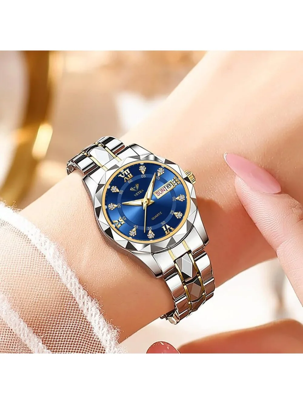 Men Women's Two tone band and Blue dial Watches Set Luxury Diamond for Couple
